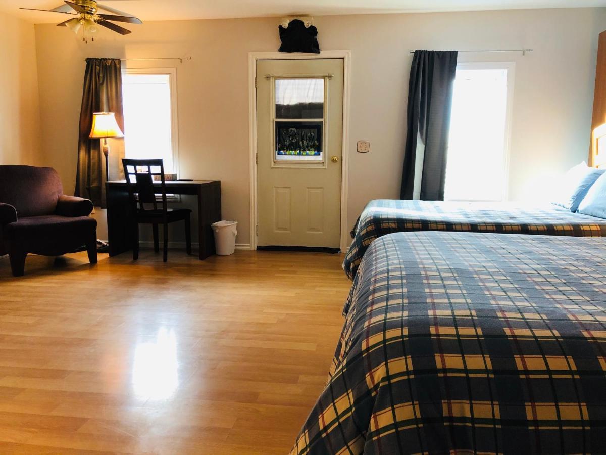 Downtown Whitehorse 2 Bedroom House Esterno foto